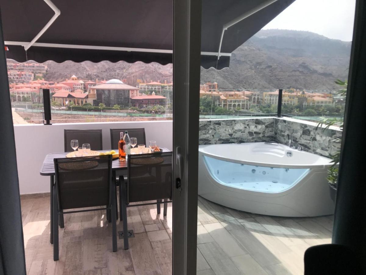 Harrys Atico Puerto De Mogan Apartment Exterior photo
