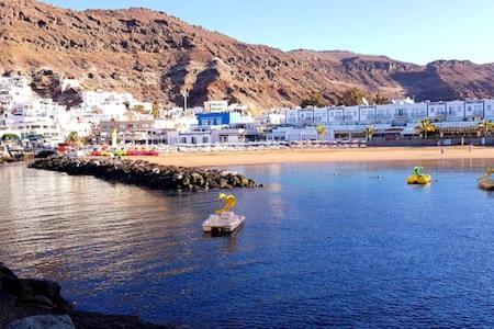 Harrys Atico Puerto De Mogan Apartment Exterior photo